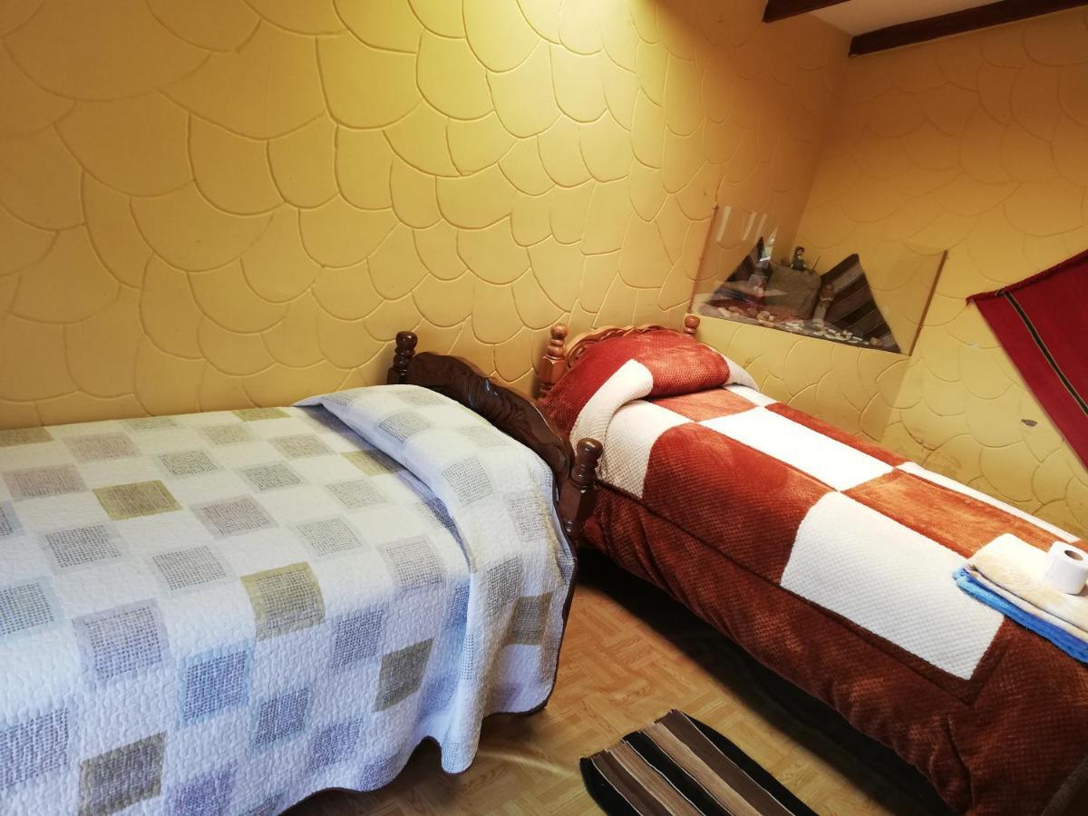 Hostal Palacio Del Inca Comunidad Yumani Exterior photo